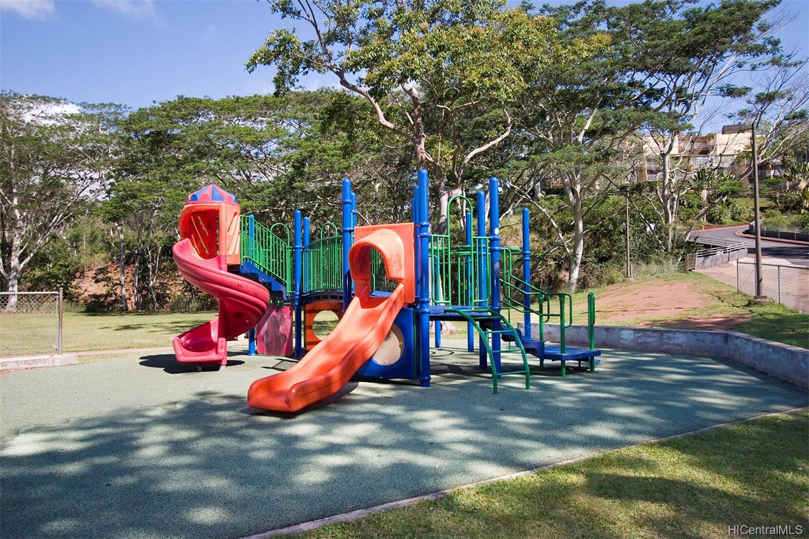 95-2039 Waikalani Place  Unit C202