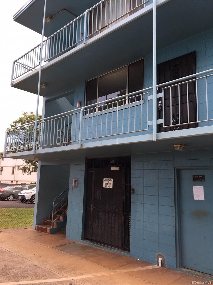 Kunia Terrace 94-049 Waipahu Street  Unit 207