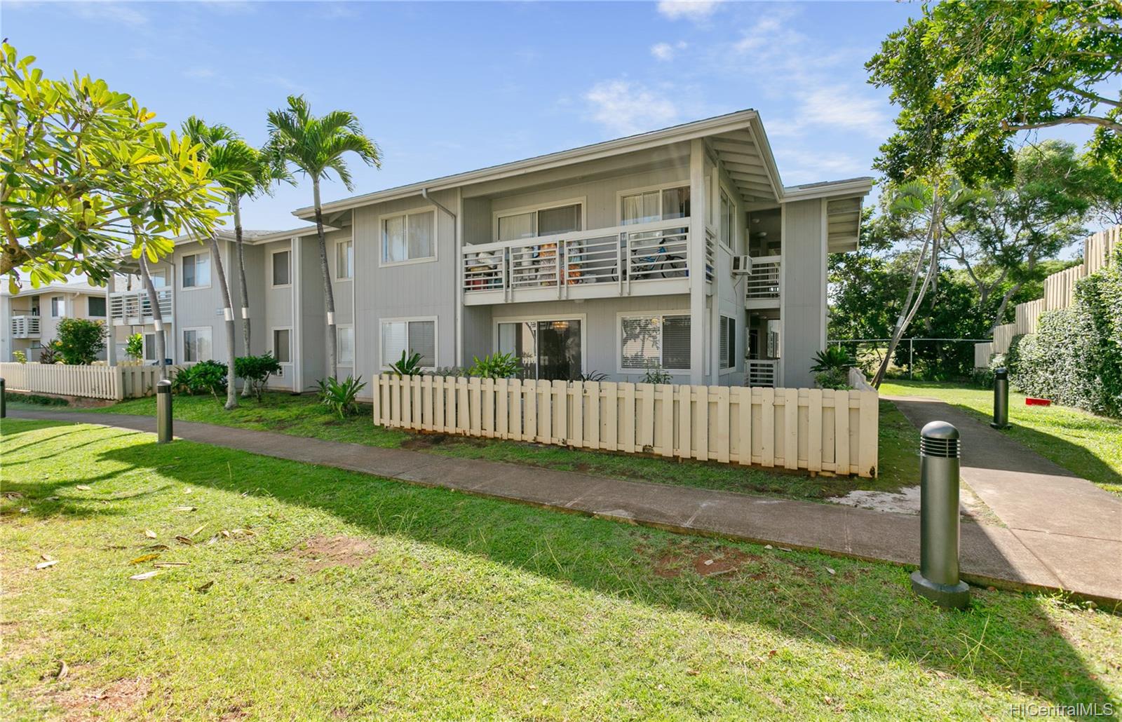 Kulana Knolls 2 94524 Kupuohi Street Unit 16/102 Waipahu HI 96797 sold
