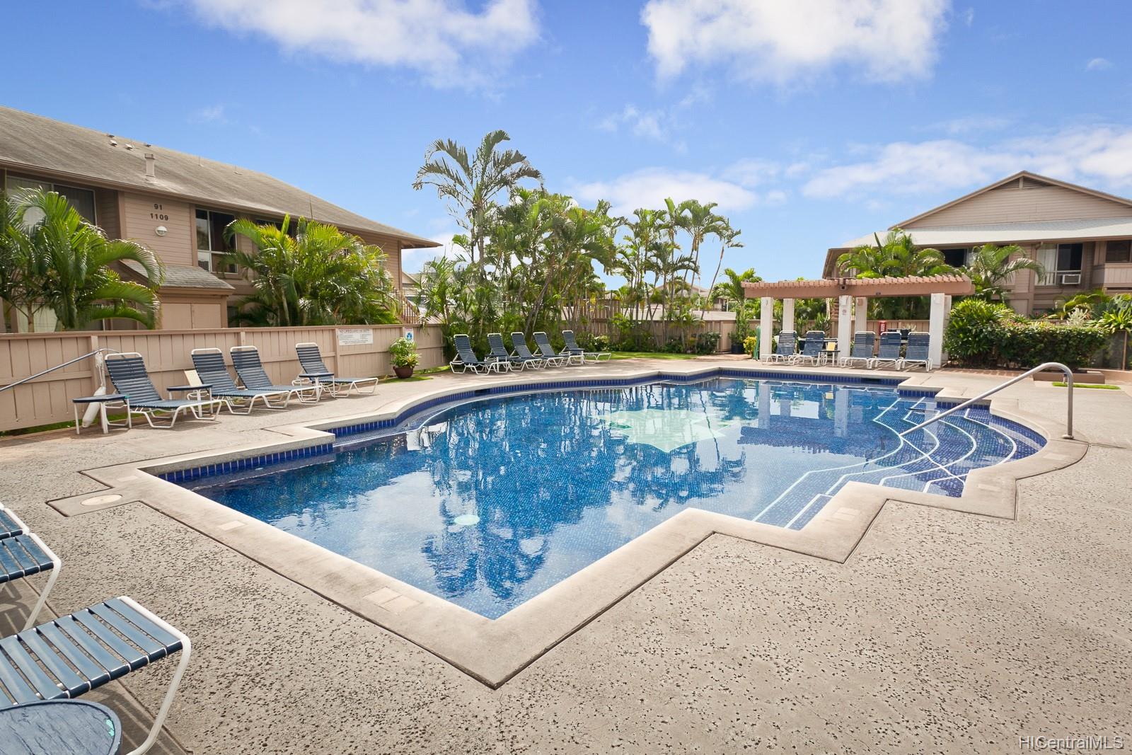 91-1022 Mikohu Street  Unit 22S