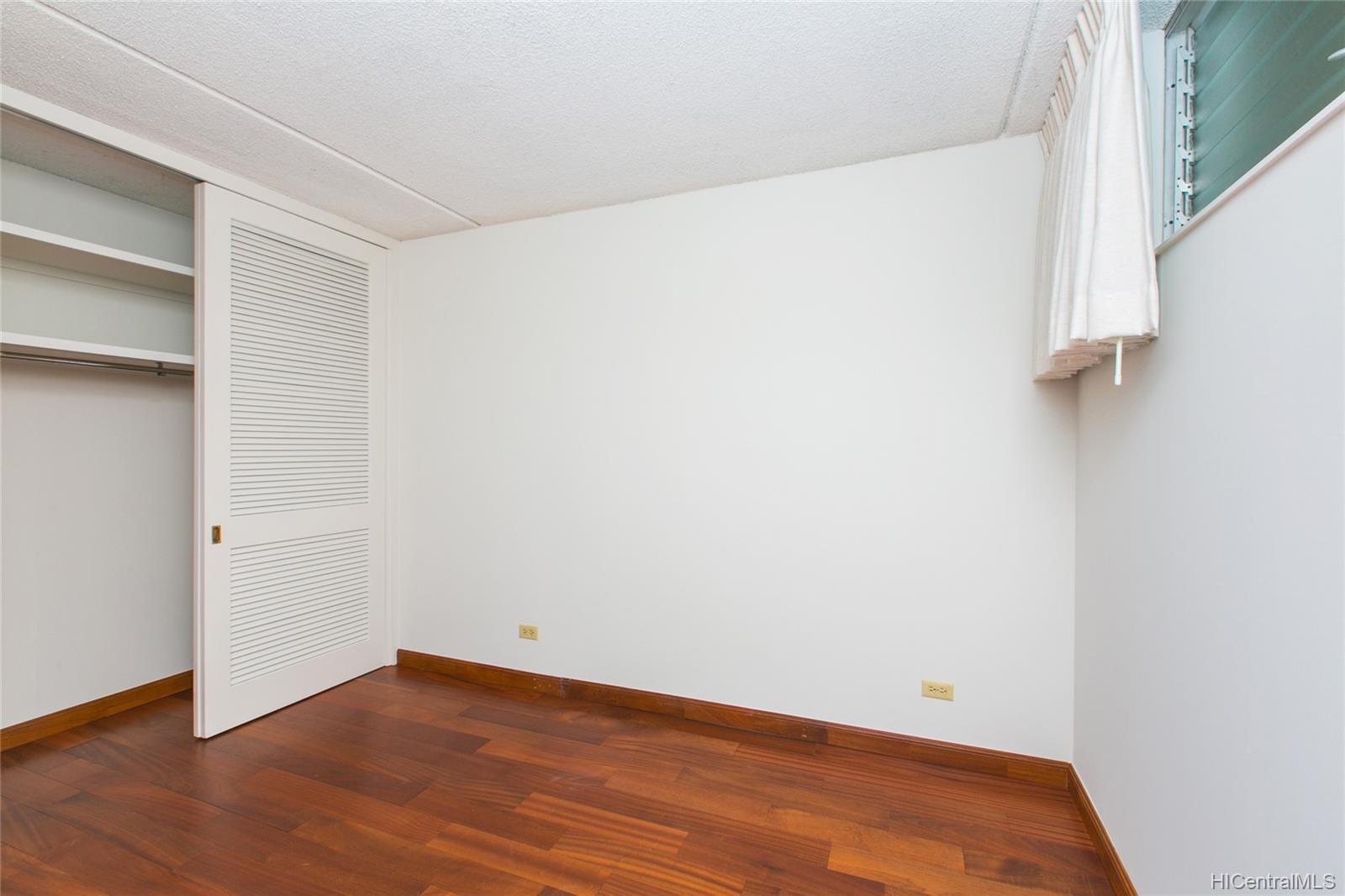 1717 Ala Wai Boulevard  Unit 1602