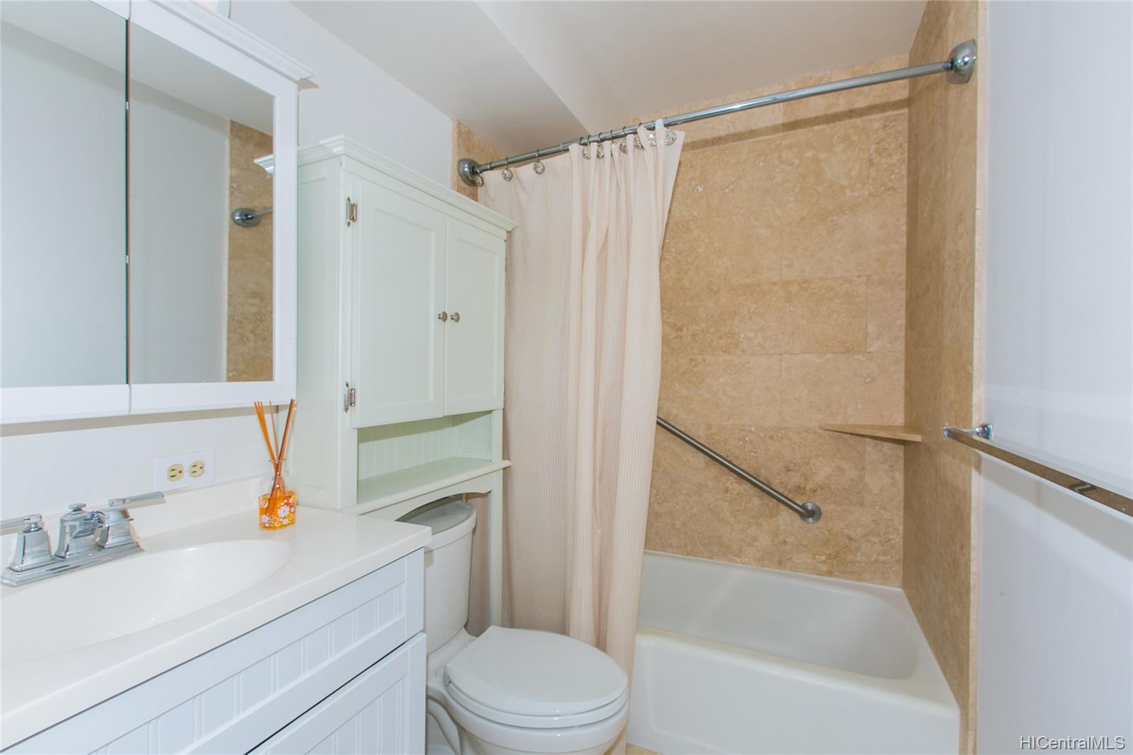1717 Ala Wai Boulevard  Unit 1602