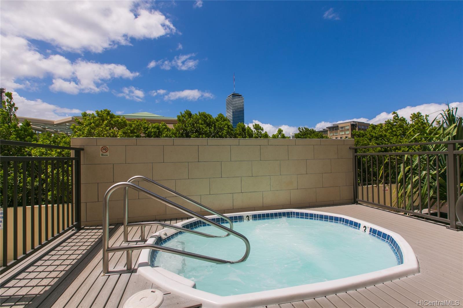 1717 Ala Wai Boulevard  Unit 1602