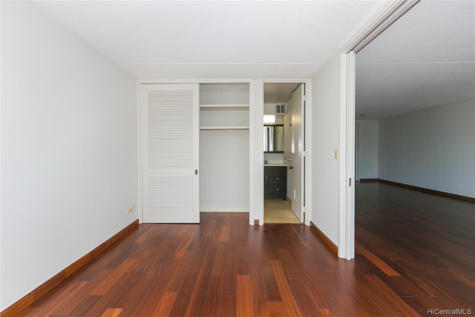 1717 Ala Wai Boulevard  Unit 1602