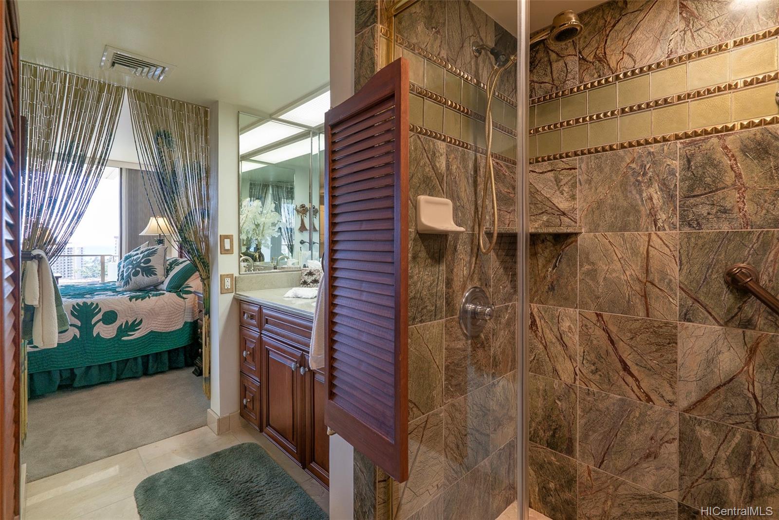 1860 Ala Moana Boulevard  Unit 1600