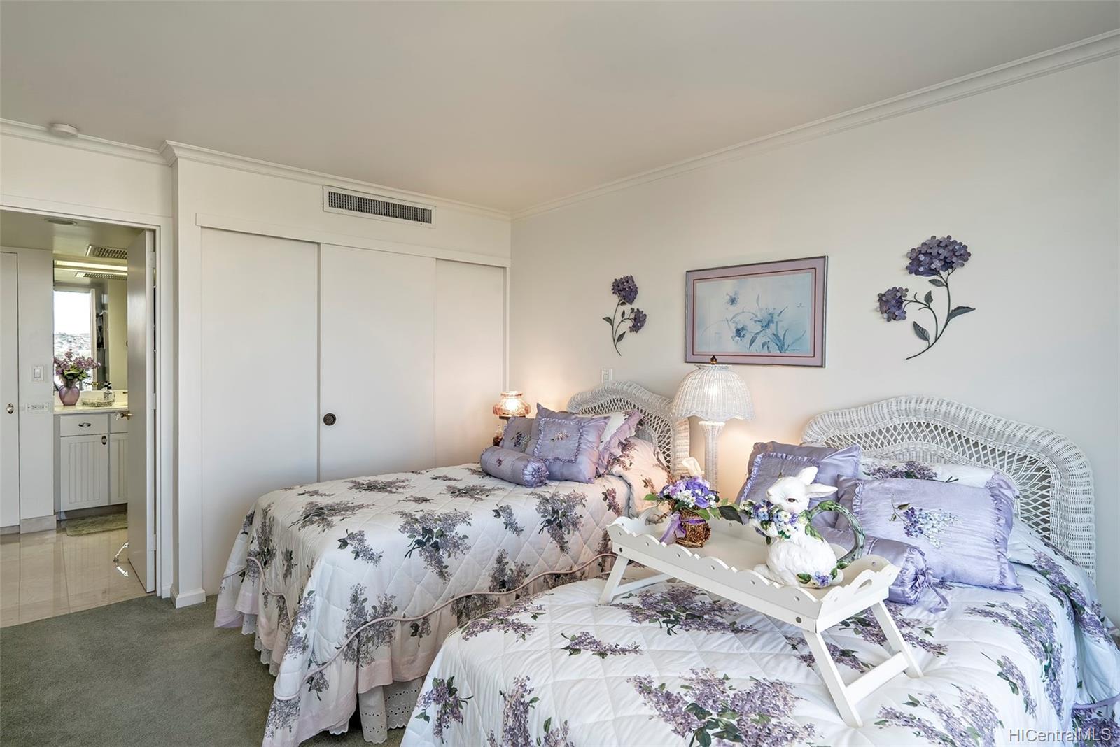 1860 Ala Moana Boulevard  Unit 1600