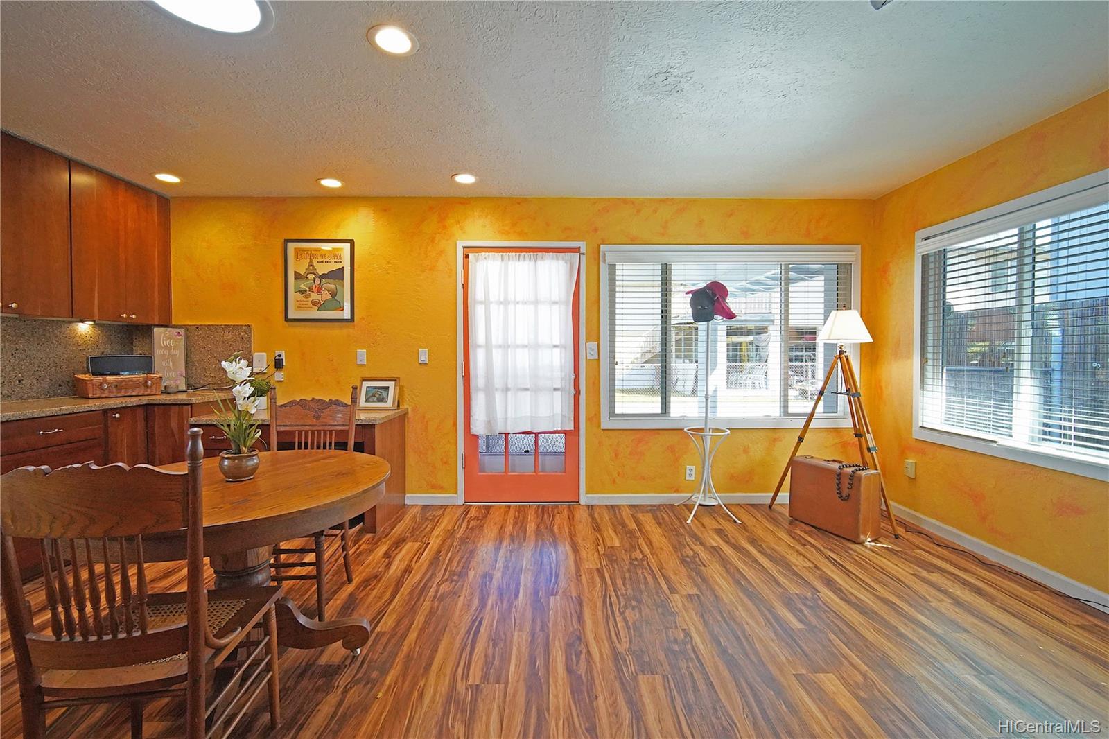 340 Manono Street  Unit 2