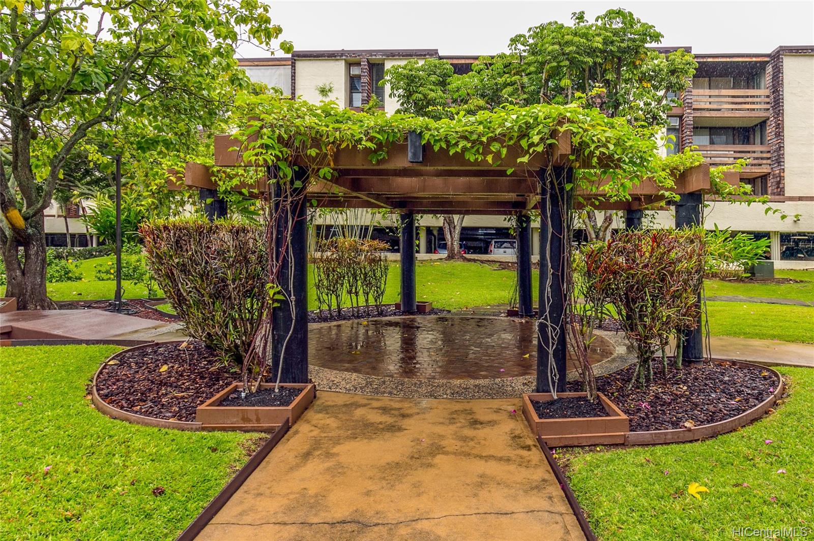 1015 Aoloa Place  Unit 451