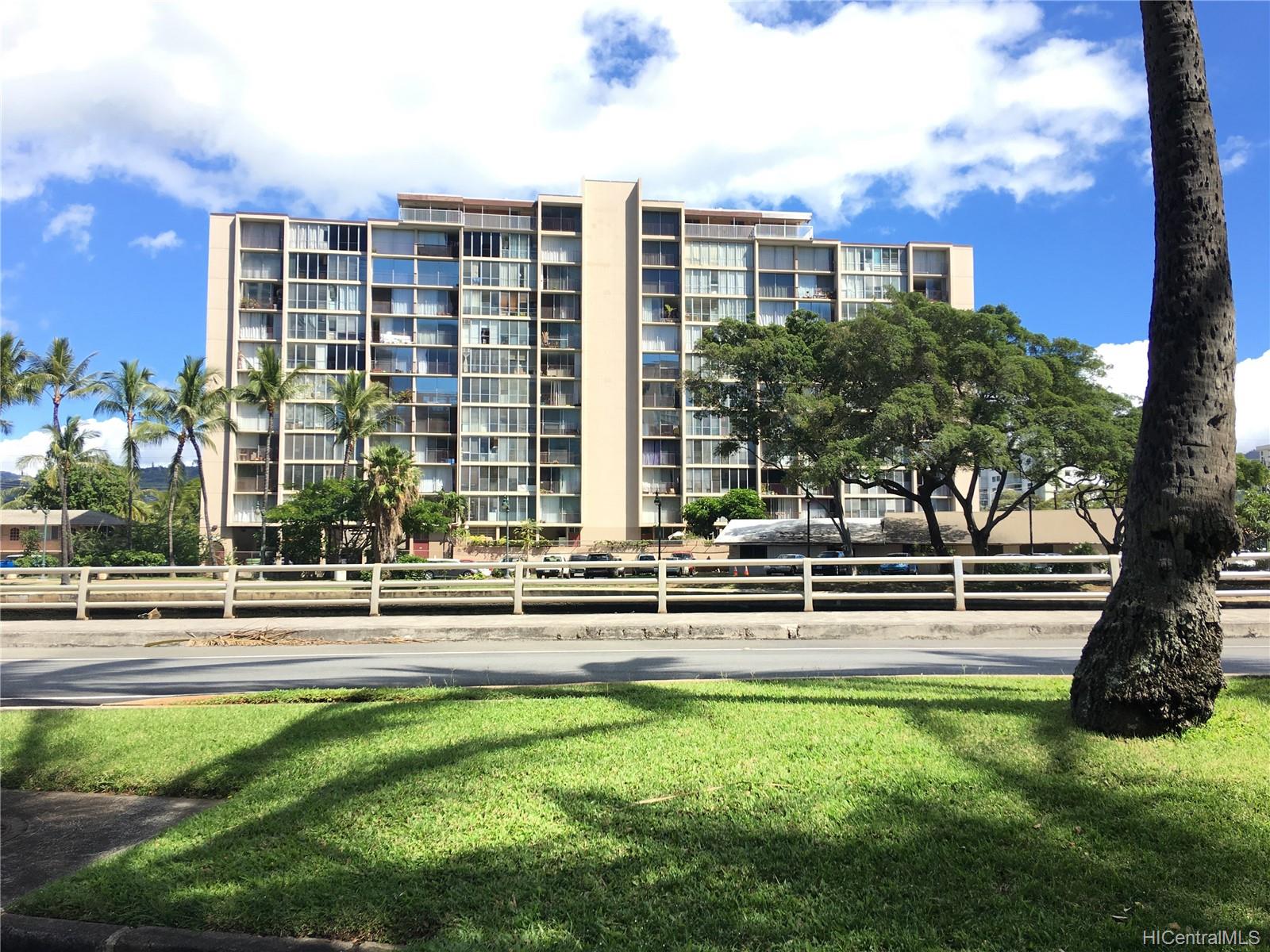 Ala Wai Manor 620 Mccully Street Unit 402 Honolulu HI 96826 listed 02