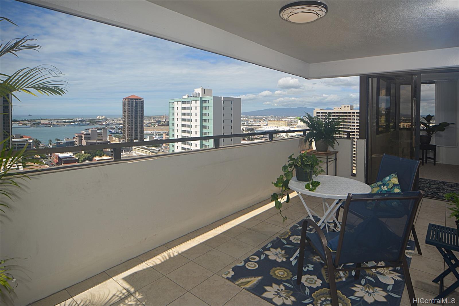 1255 Nuuanu Avenue  Unit E2002