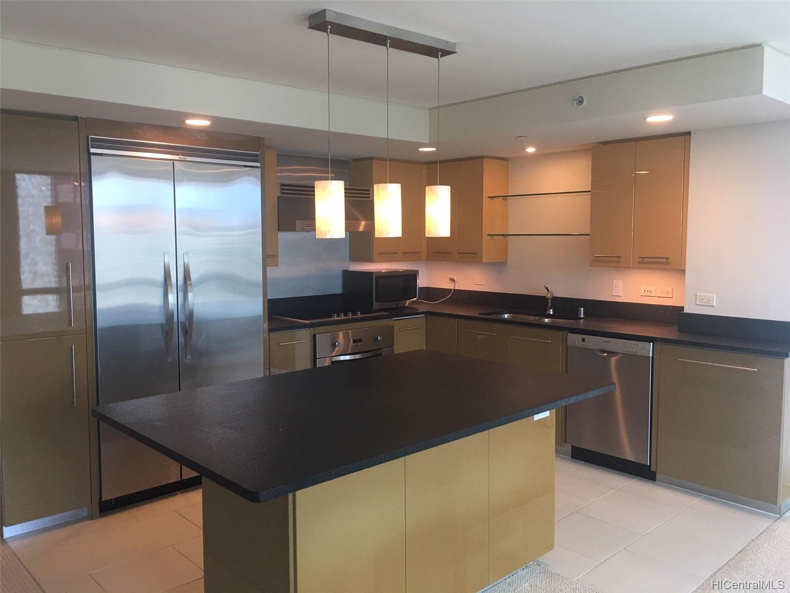 1200 Queen Emma Street  Unit 812