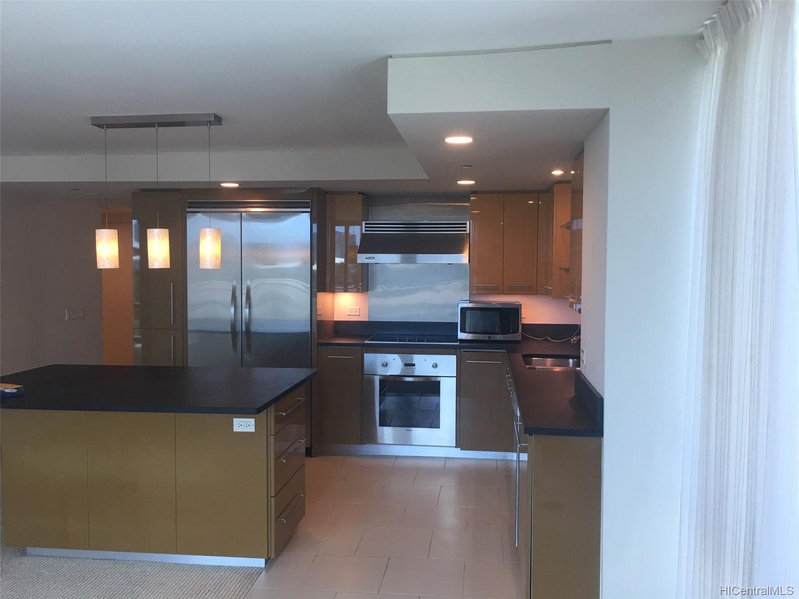 1200 Queen Emma Street  Unit 812