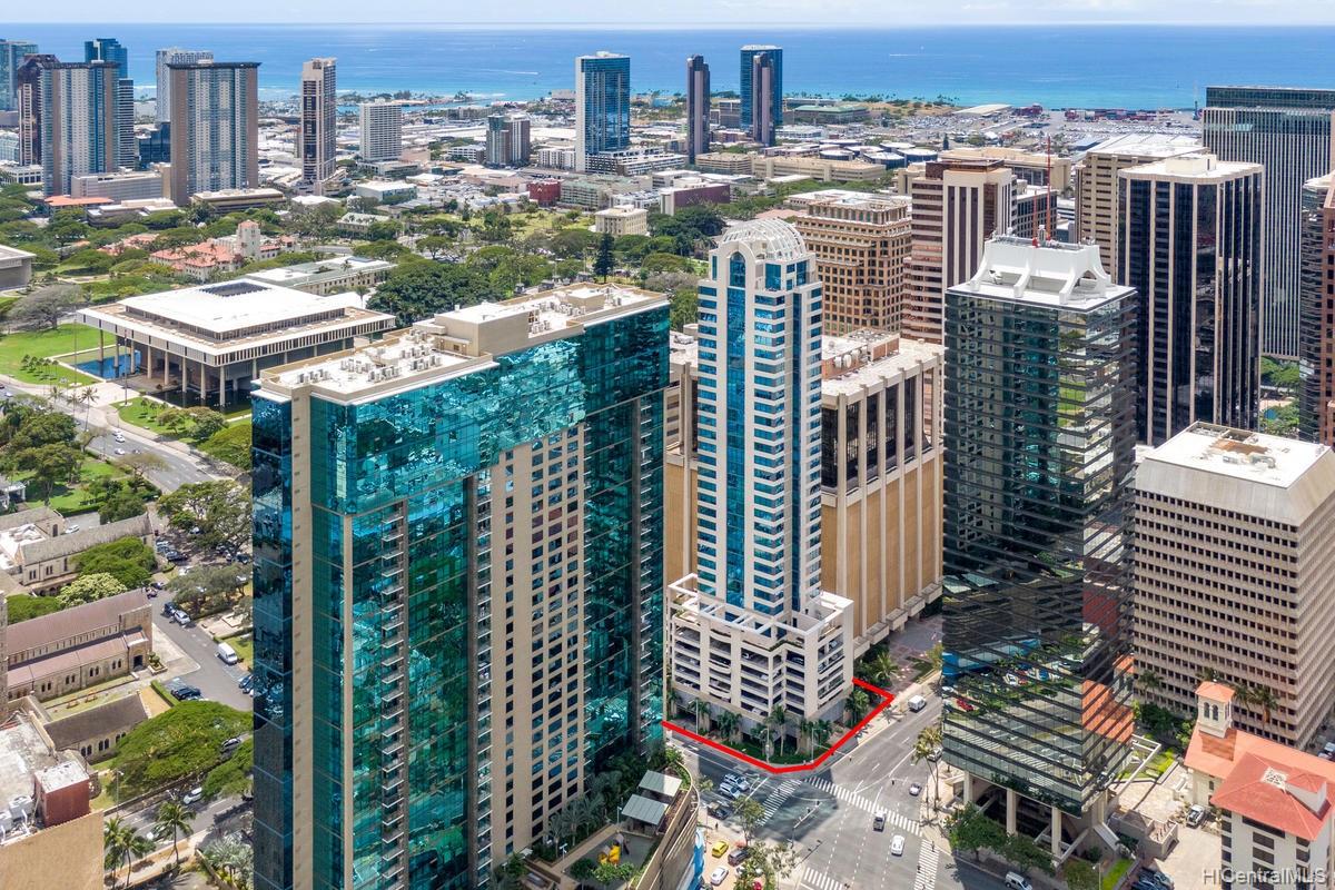 The Pinnacle Honolulu 1199 Street Unit 27B Honolulu HI 96813 listed 04082019