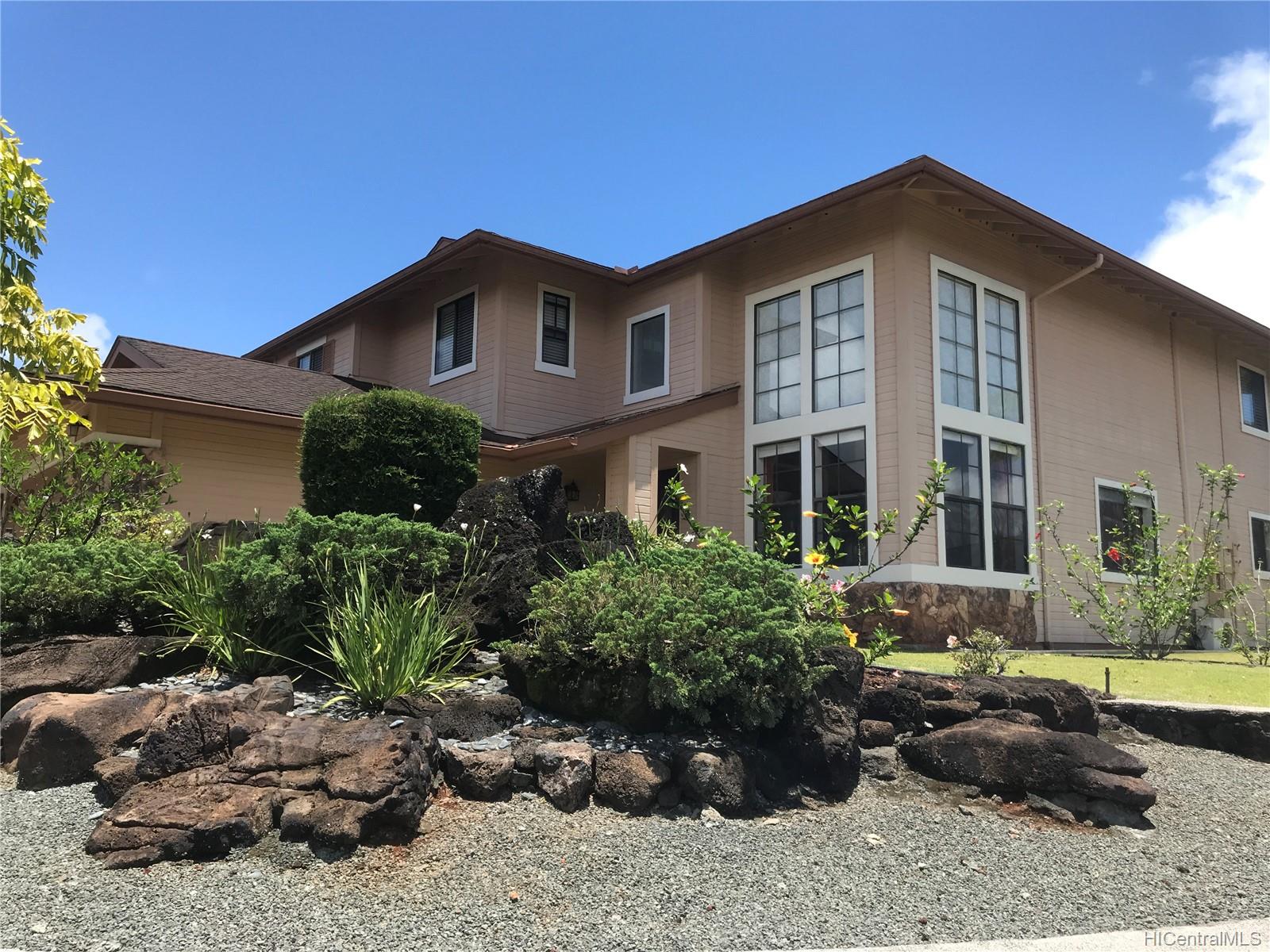 95-1022 Hololea Street