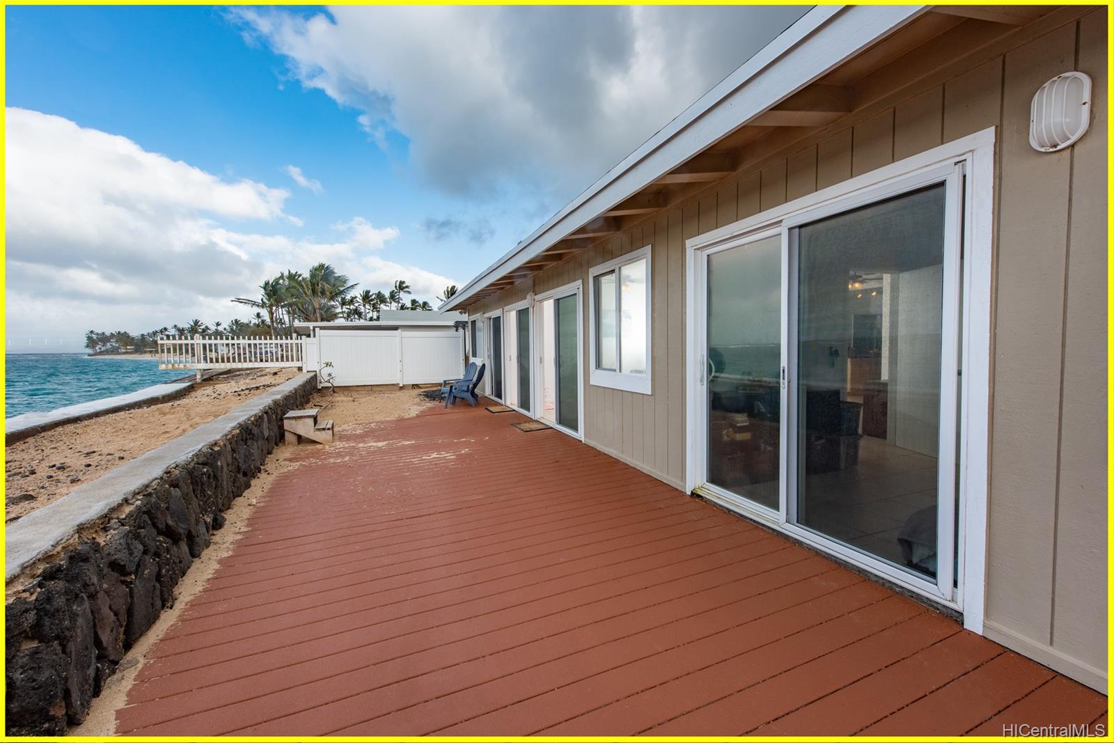 68-697 Farrington Highway