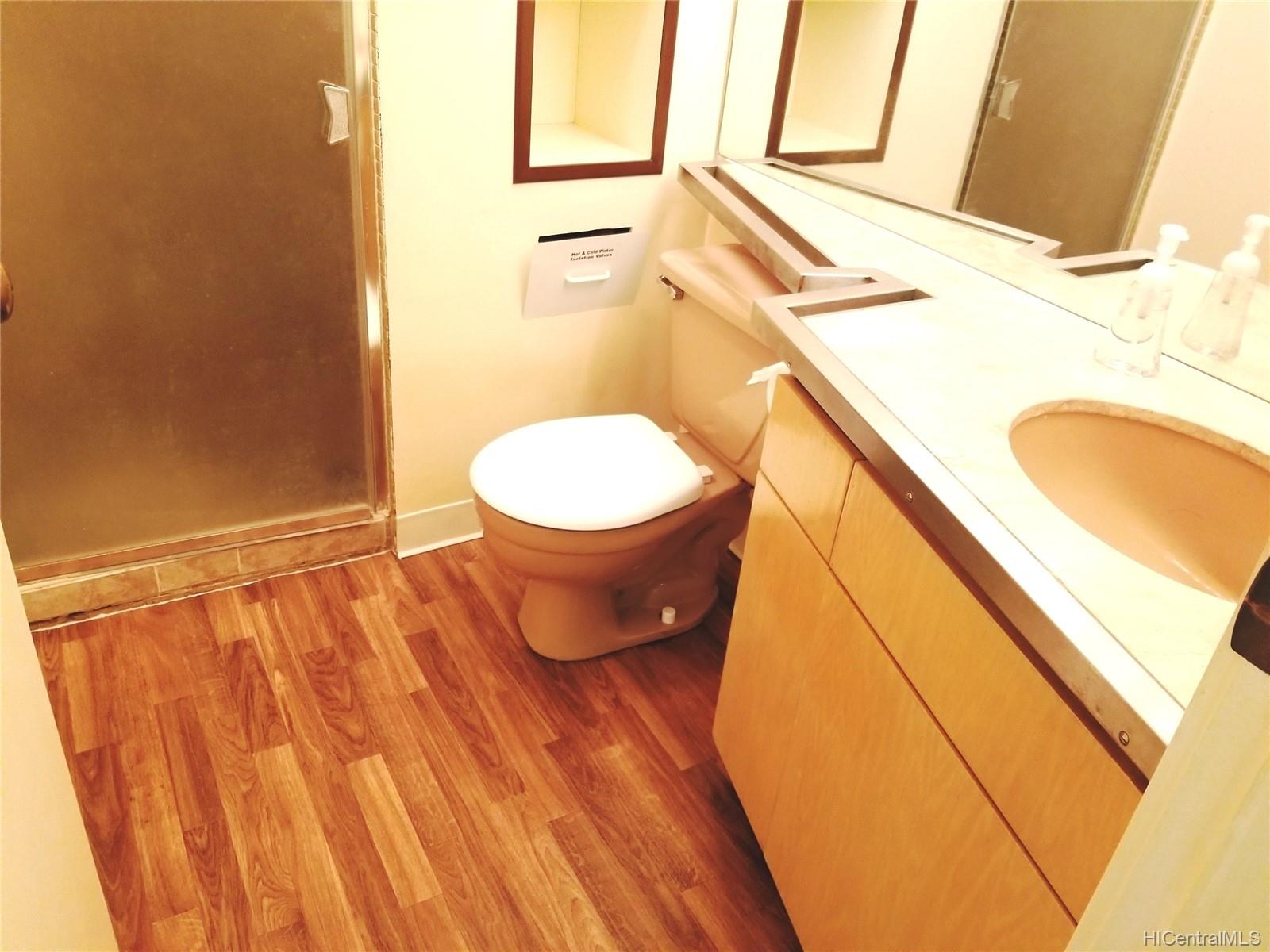 1188 Bishop Street  Unit 1007