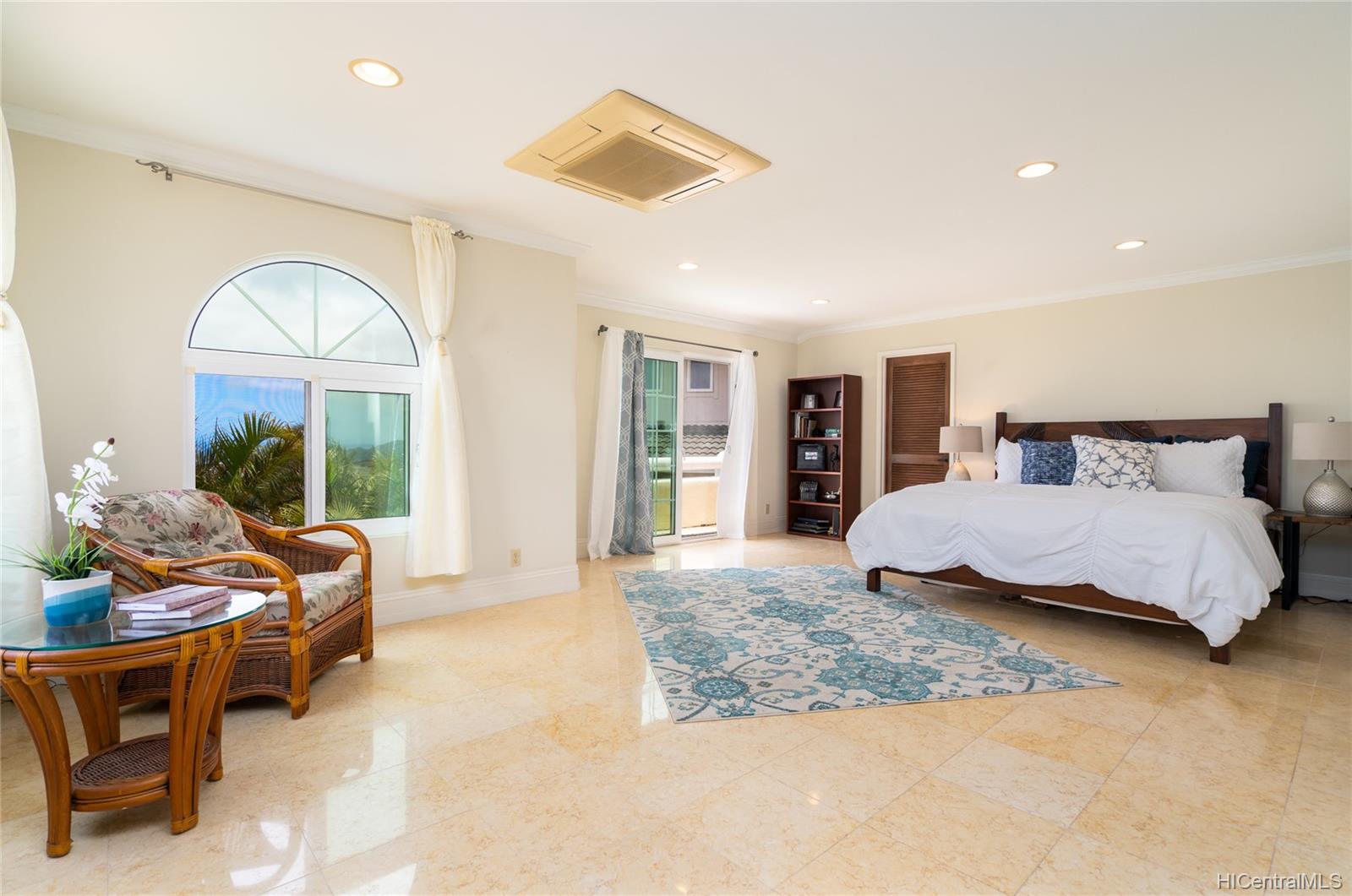 96 Moaniala Place