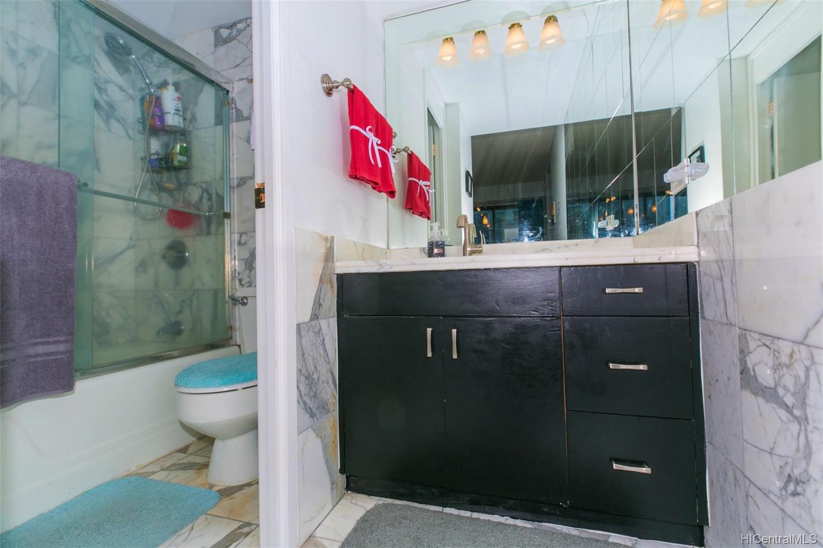 225 Queen Street  Unit 23E