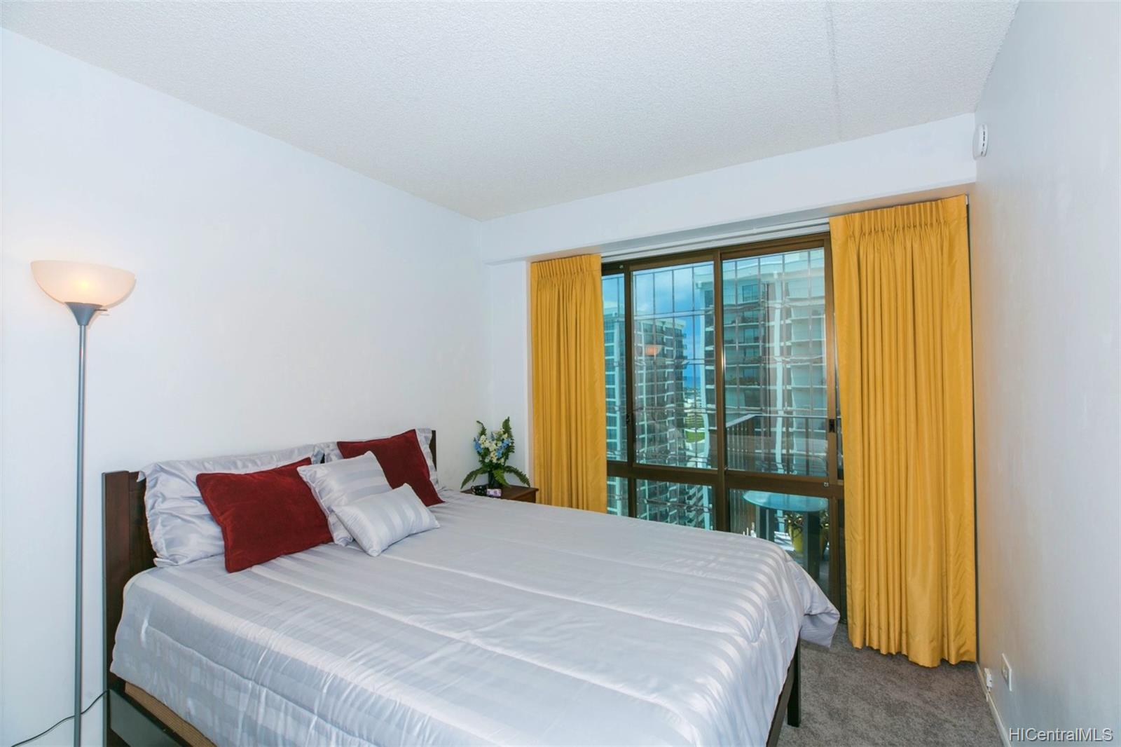 225 Queen Street  Unit 23E