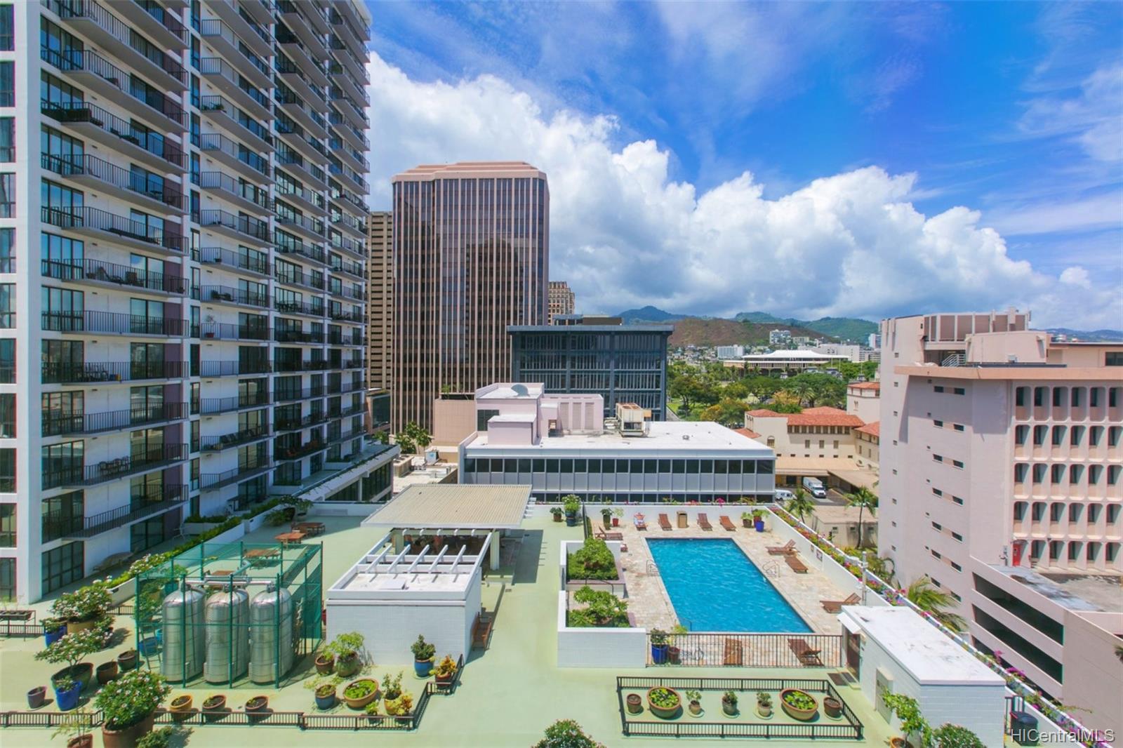 225 Queen Street  Unit 23E