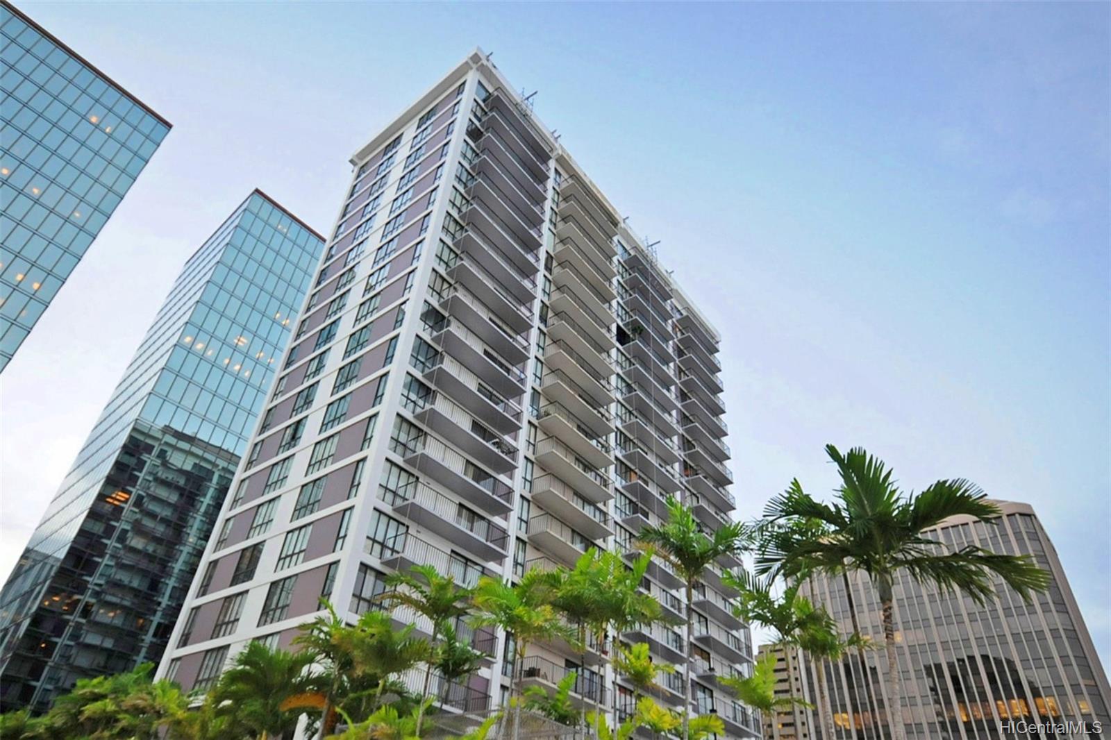 225 Queen Street  Unit 23E