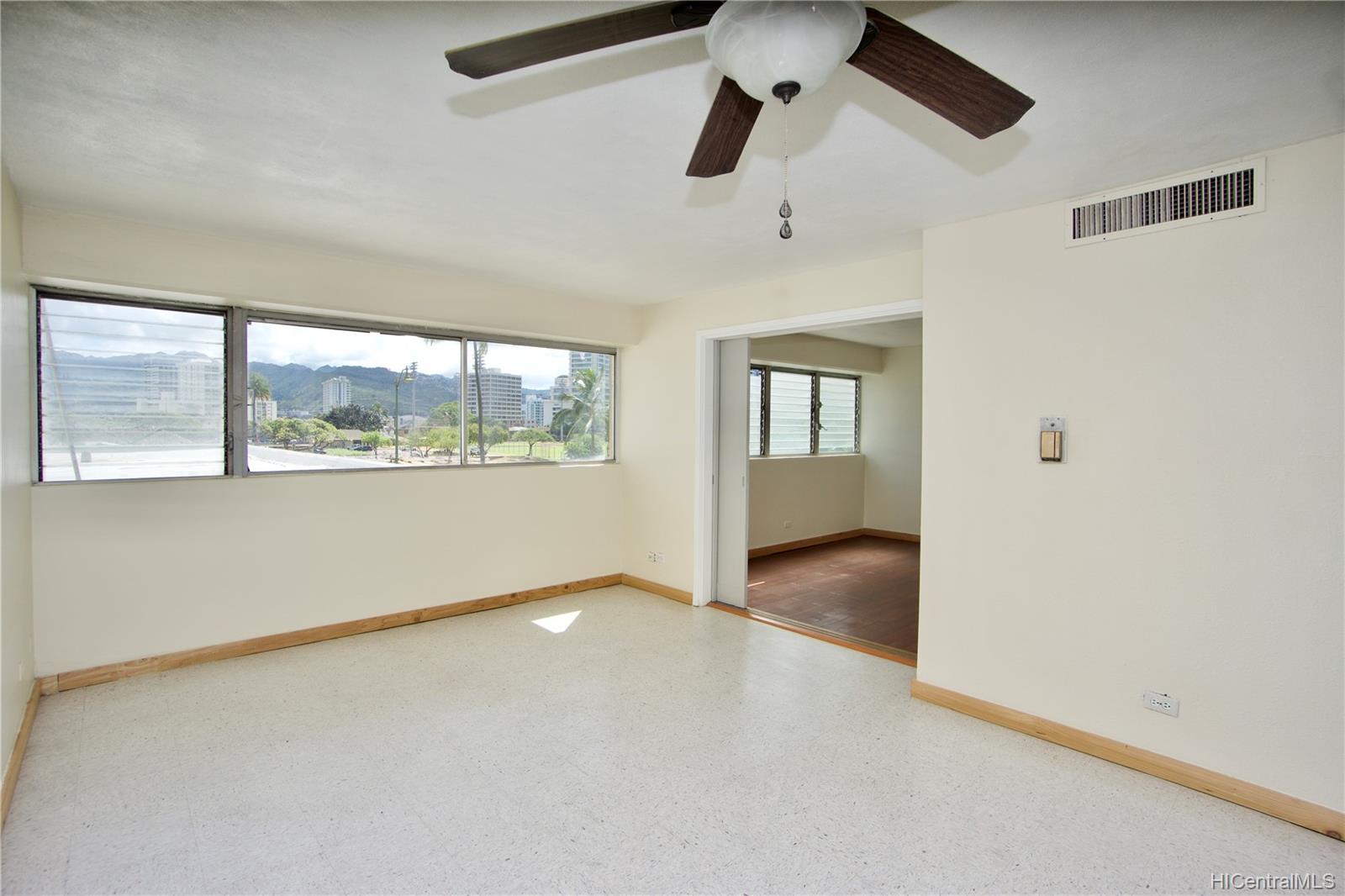 1909 Ala Wai Boulevard  Unit 204