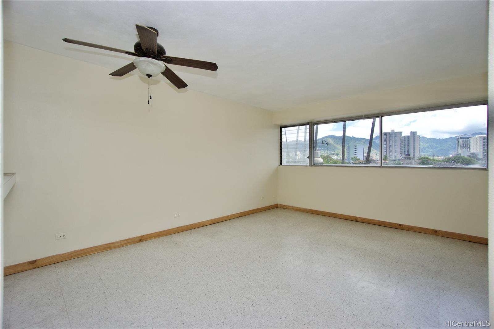 1909 Ala Wai Boulevard  Unit 204