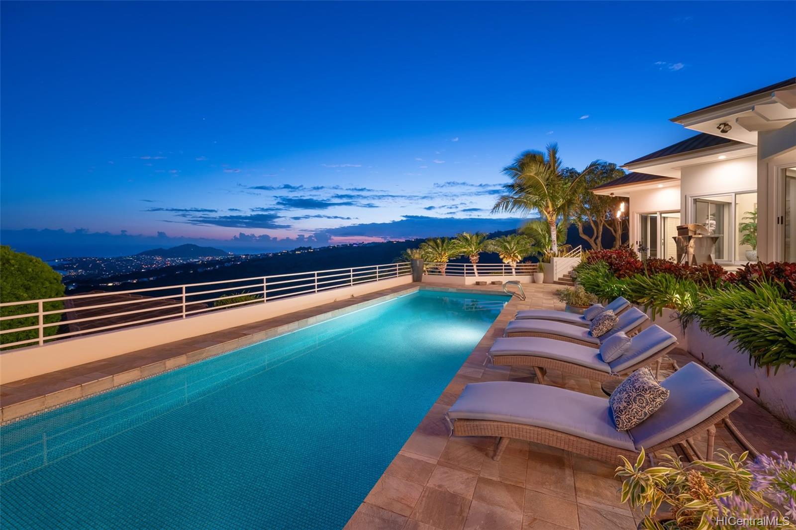 Hawaii Loa Ridge Homes for Sale