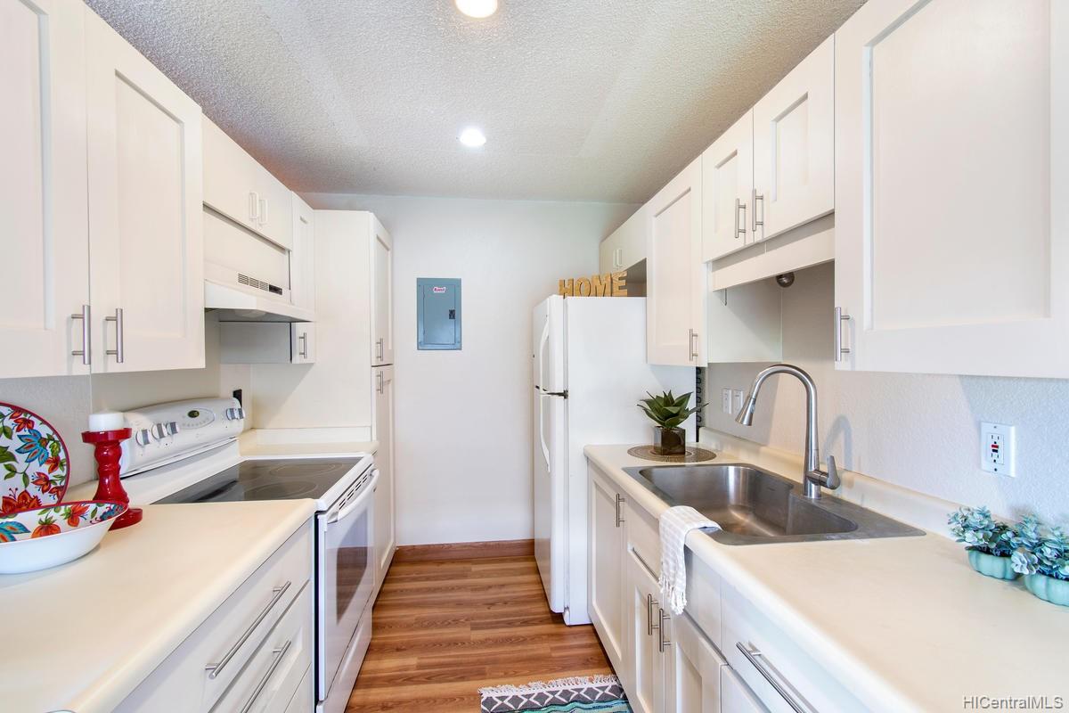 94-1037 Paha Place  Unit S7