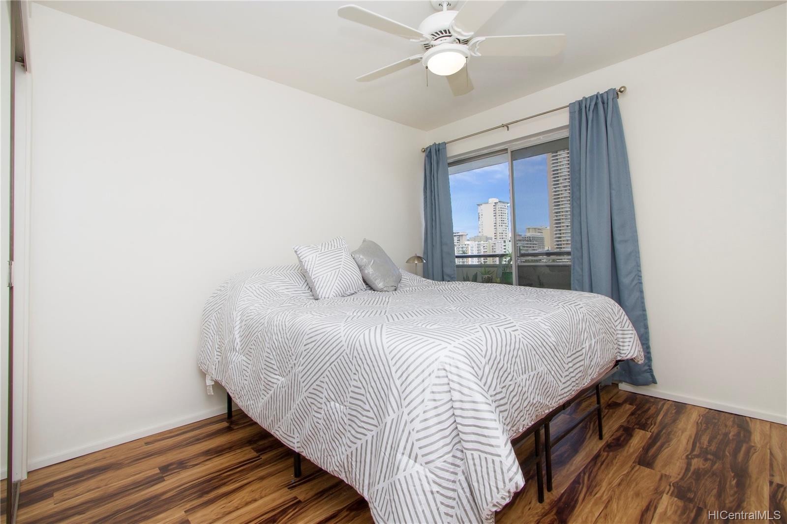 509 University Avenue  Unit 703