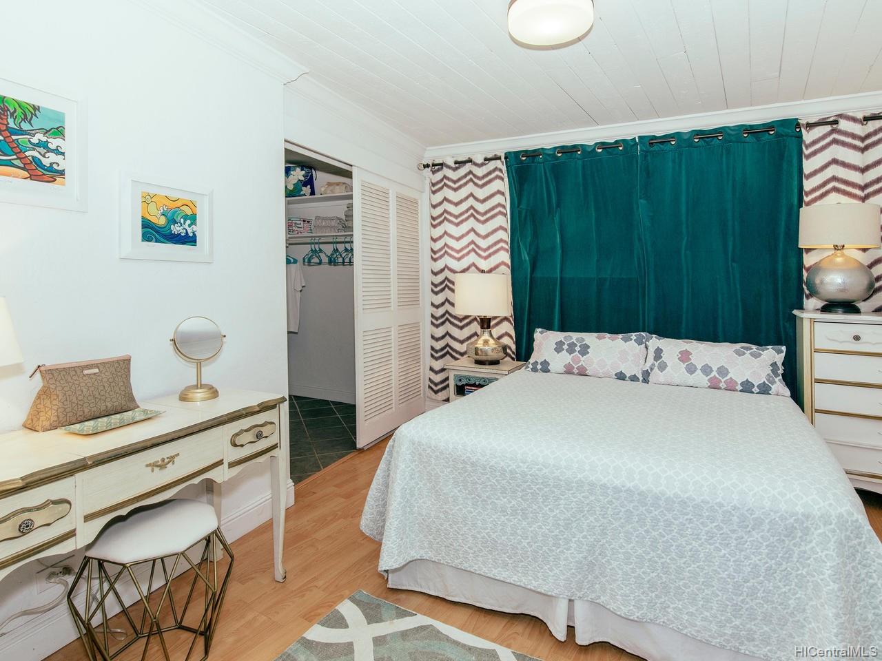 87-561 Farrington Highway  Unit 317