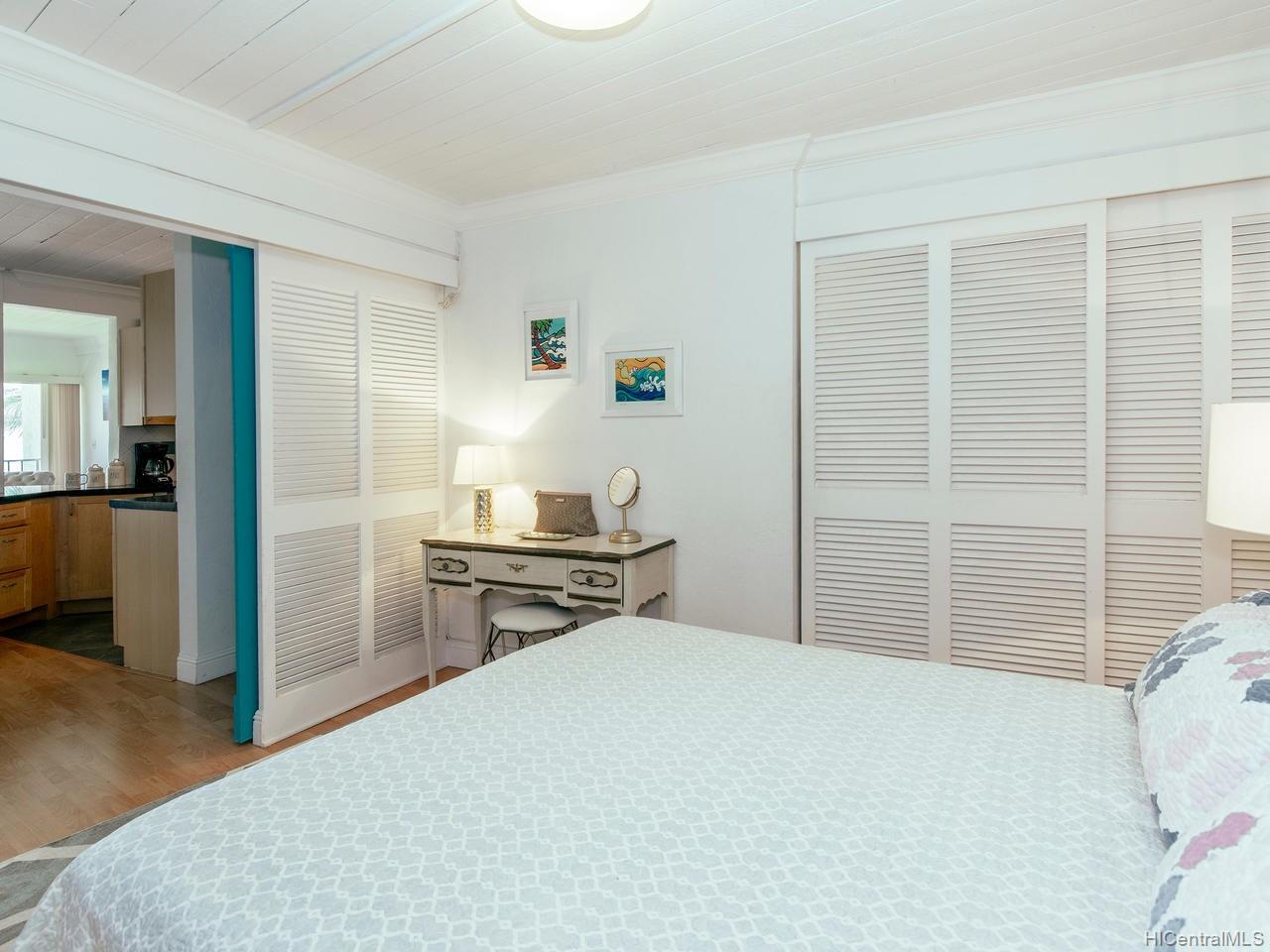 87-561 Farrington Highway  Unit 317