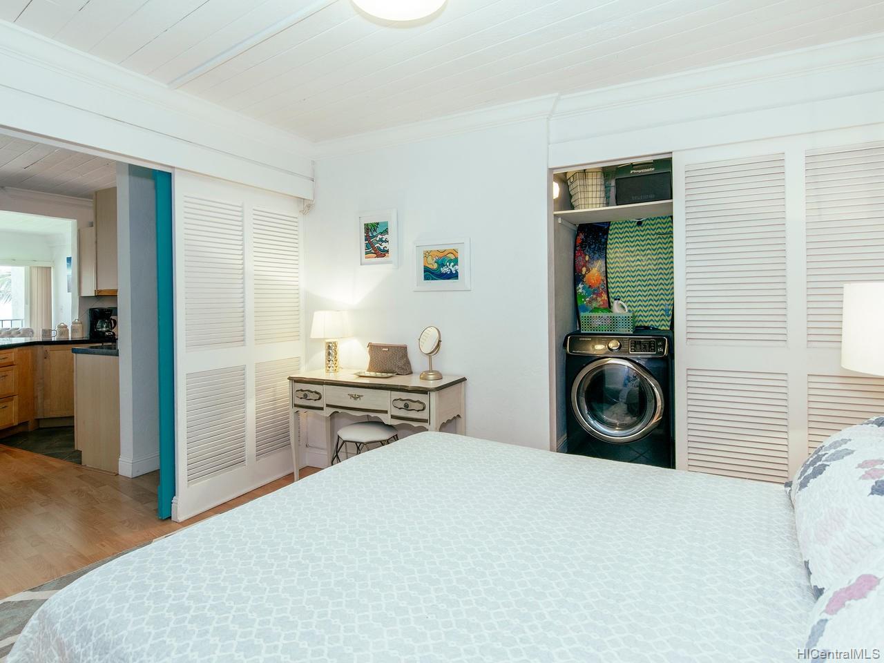 87-561 Farrington Highway  Unit 317