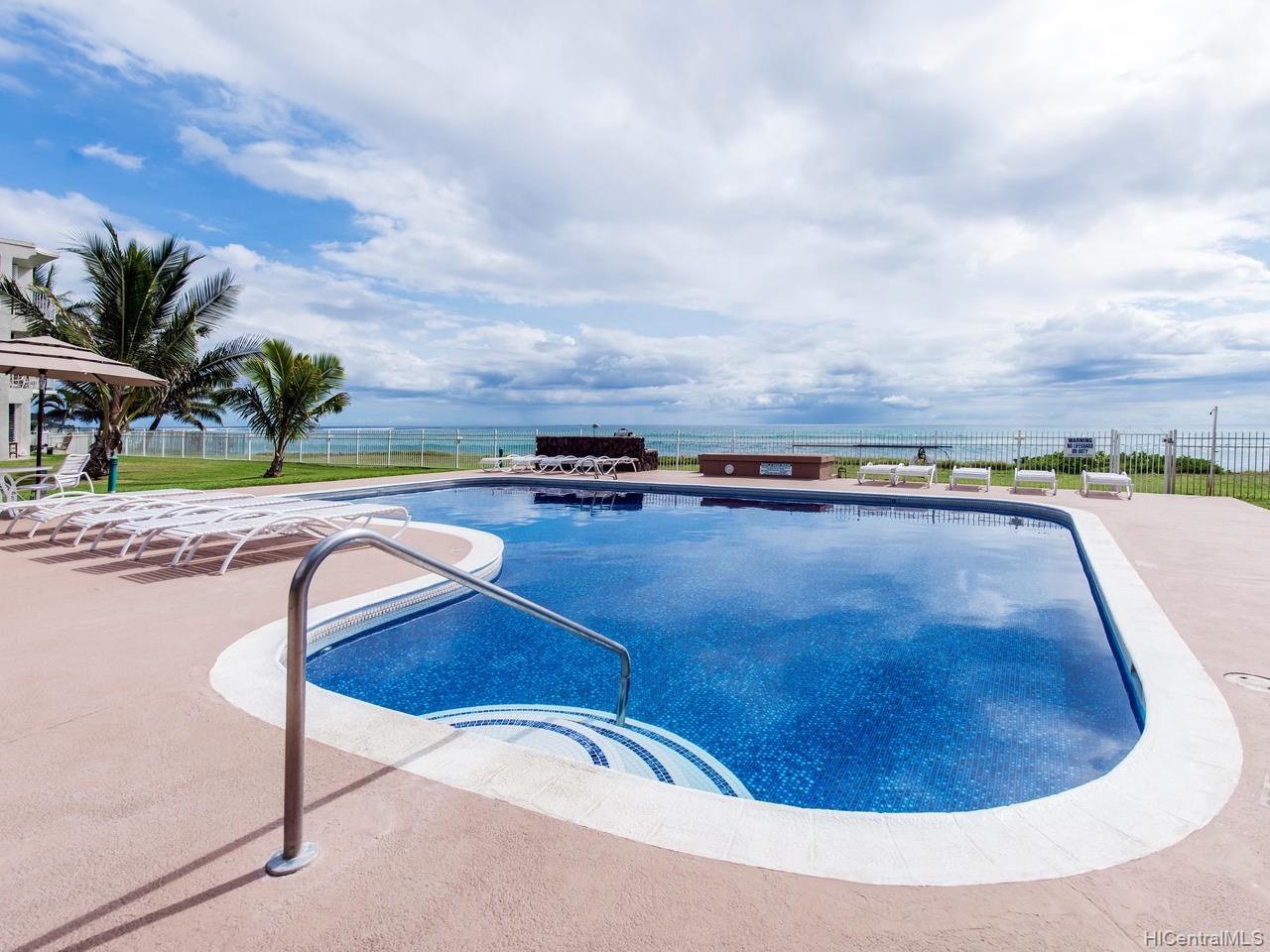 87-561 Farrington Highway  Unit 317