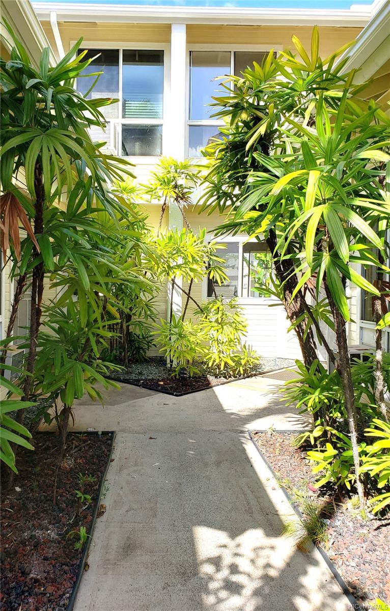 91-957 Laaulu Street  Unit F