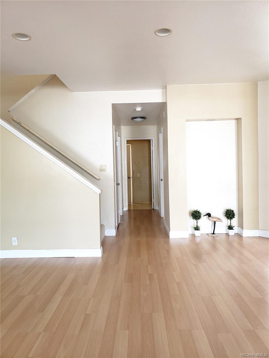 91-957 Laaulu Street  Unit F