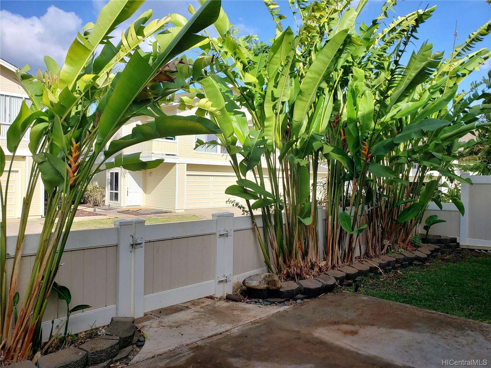 91-957 Laaulu Street  Unit F