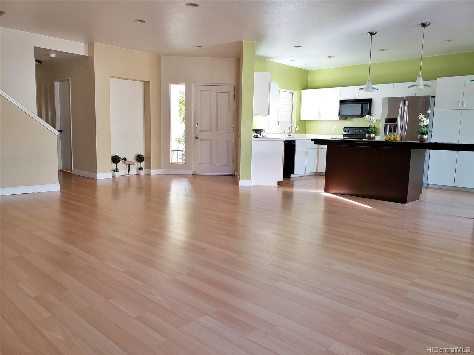 91-957 Laaulu Street  Unit F