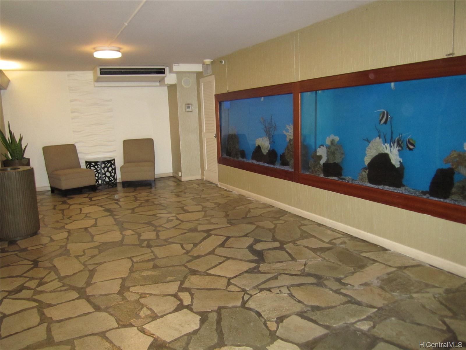 2427 Kuhio Avenue  Unit 1403