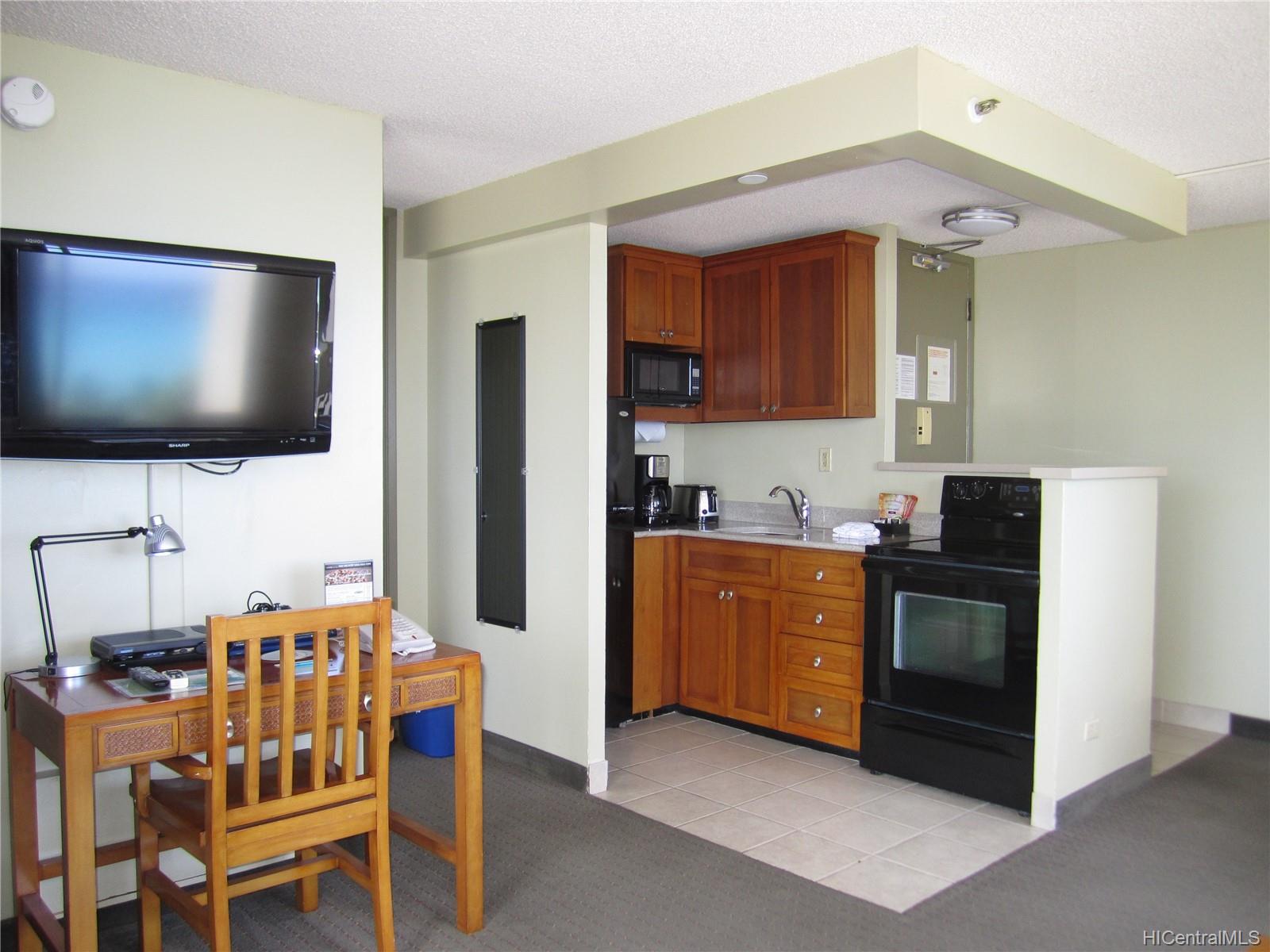 2427 Kuhio Avenue  Unit 1403