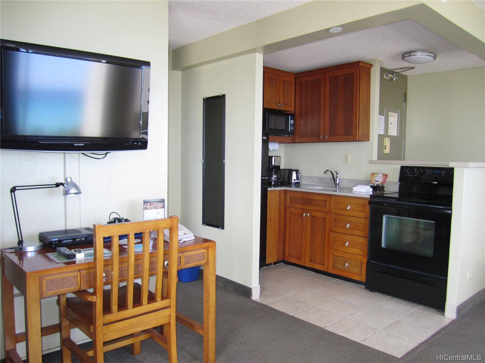 2427 Kuhio Avenue  Unit 1403