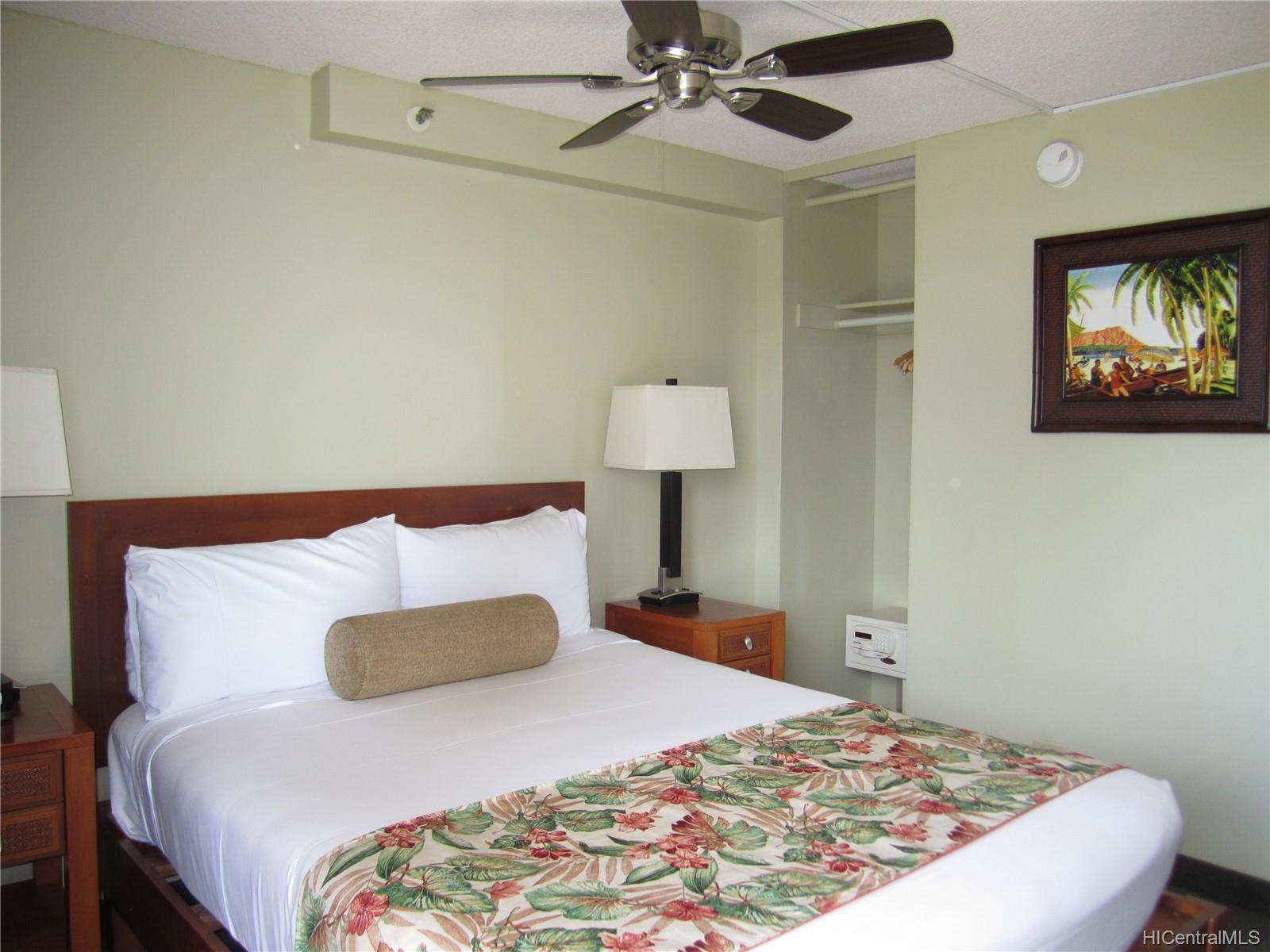 2427 Kuhio Avenue  Unit 1403