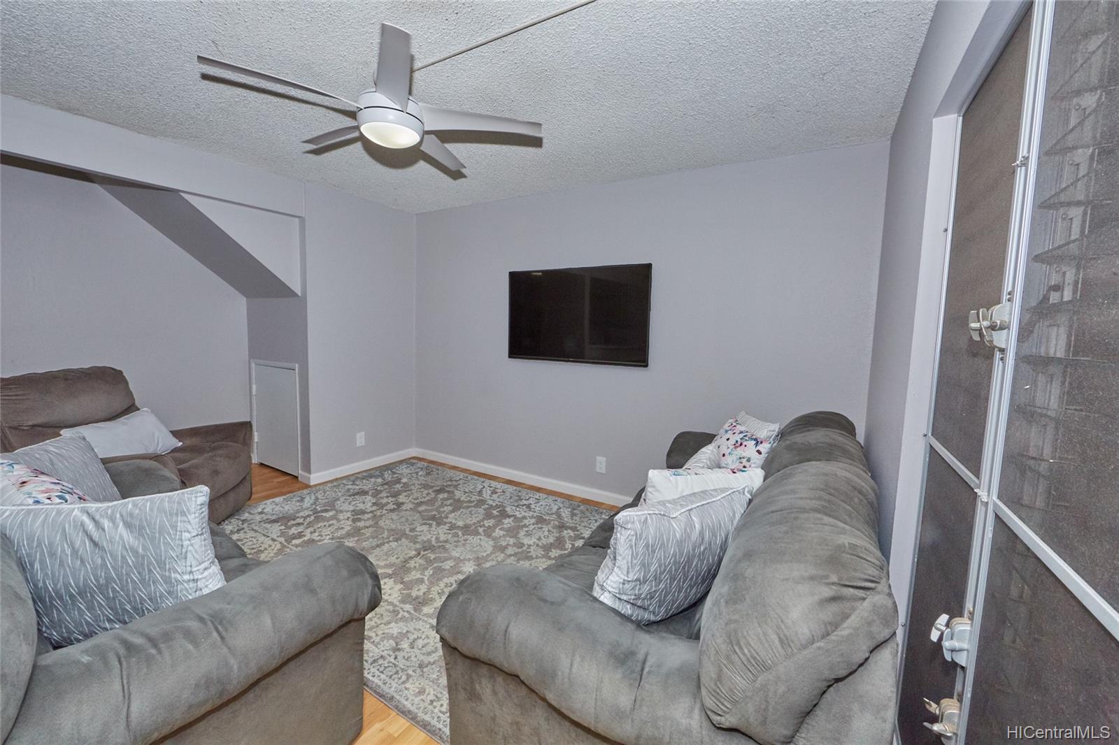 92-1064 Palahia Street  Unit 9