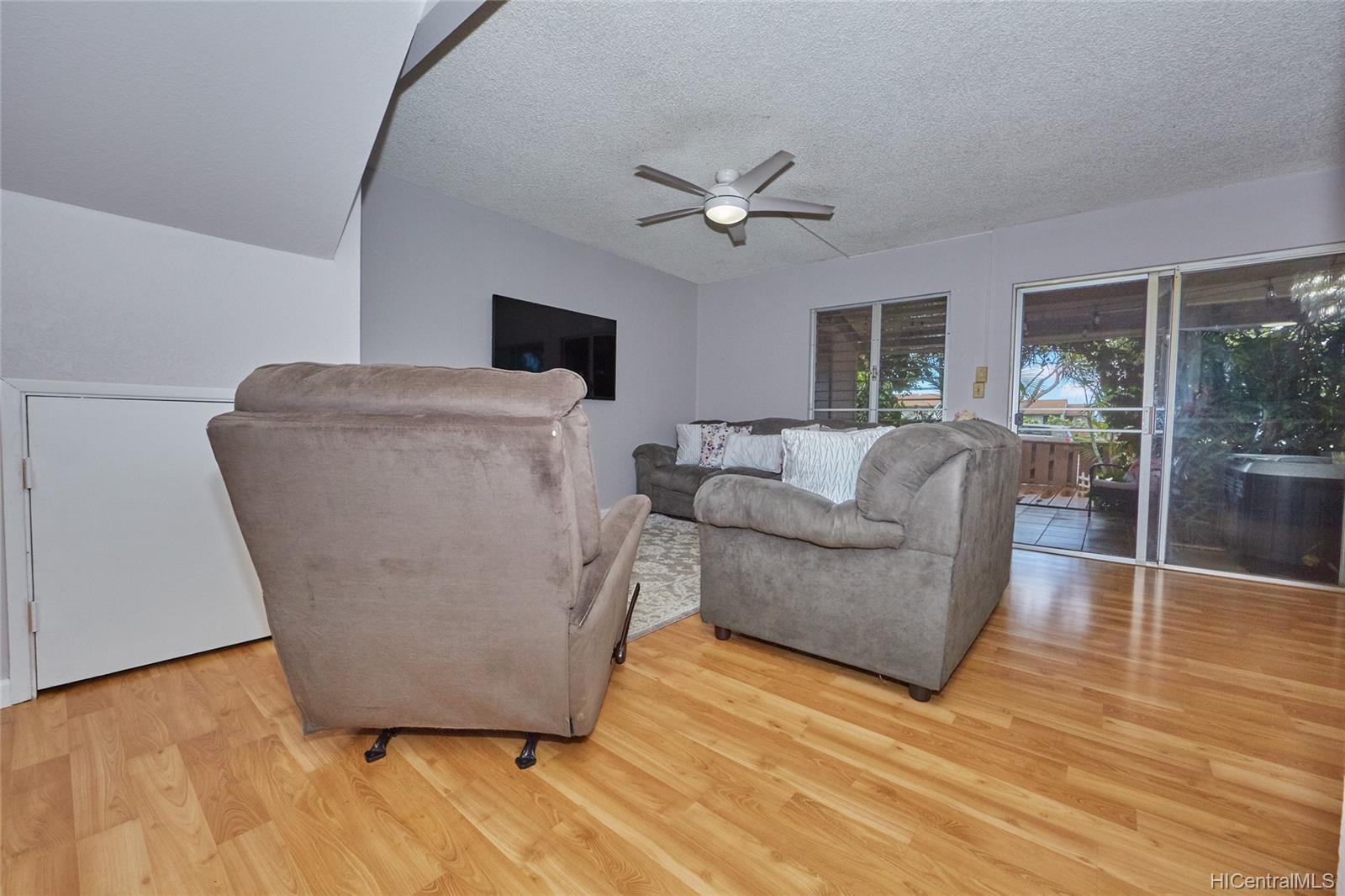92-1064 Palahia Street  Unit 9