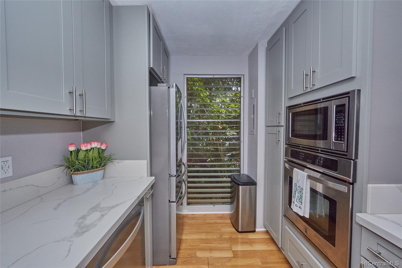 92-1064 Palahia Street  Unit 9