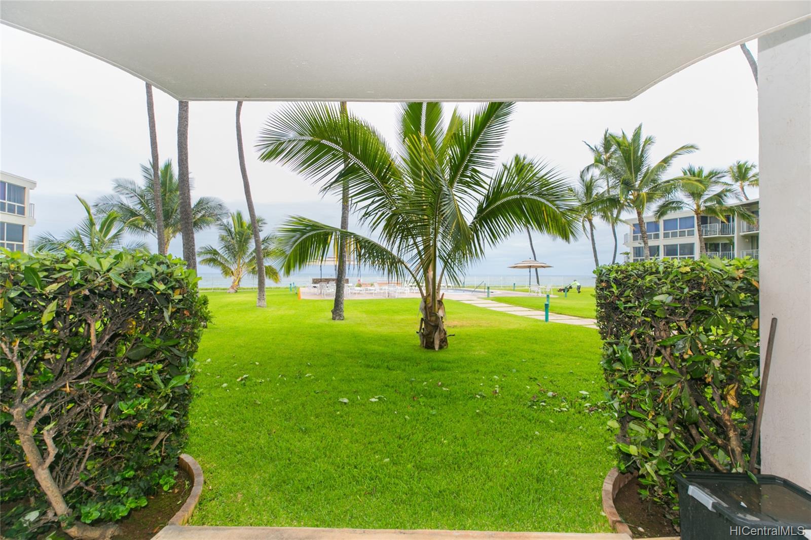 87-561 Farrington Highway  Unit 109