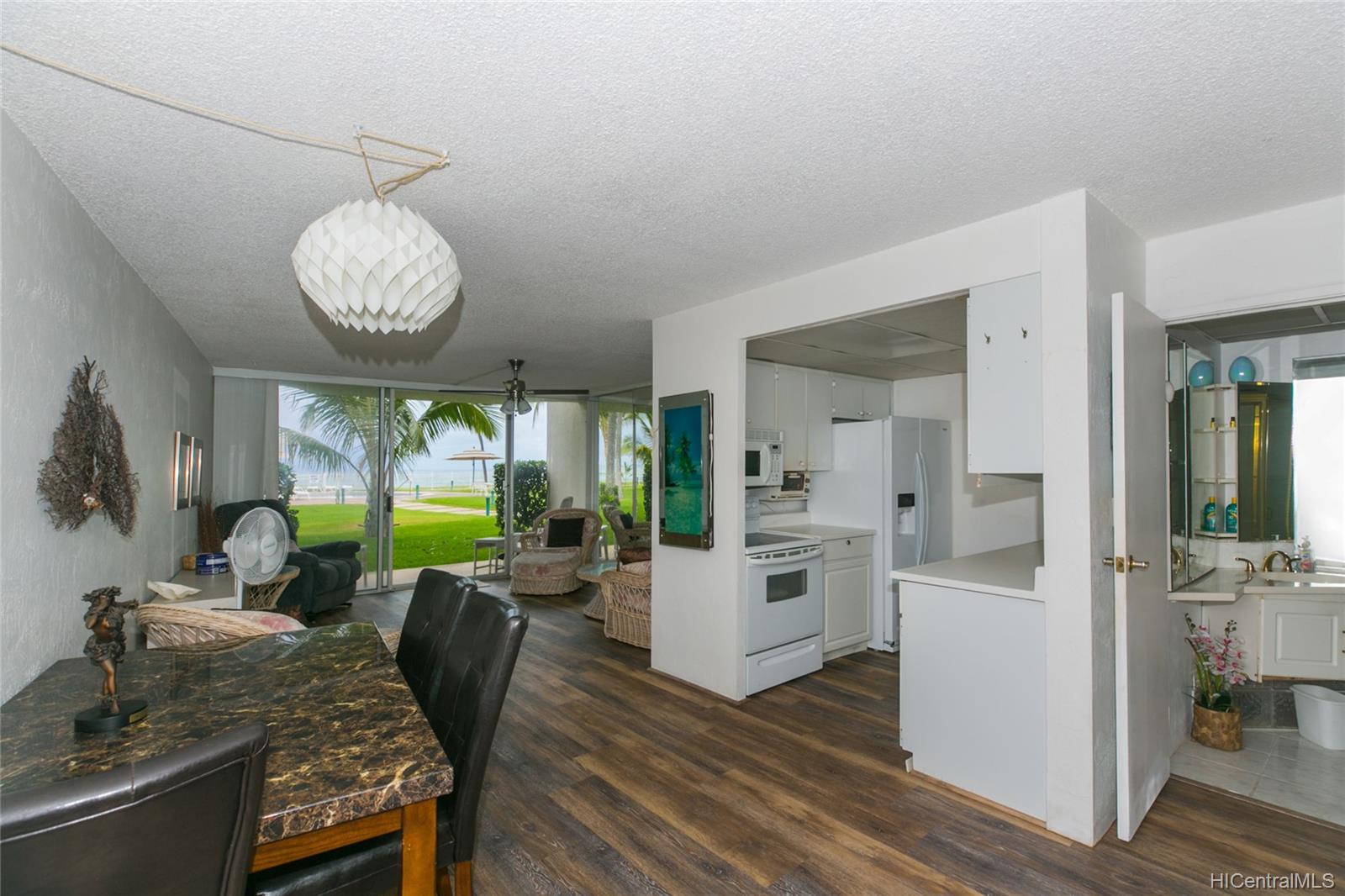 87-561 Farrington Highway  Unit 109