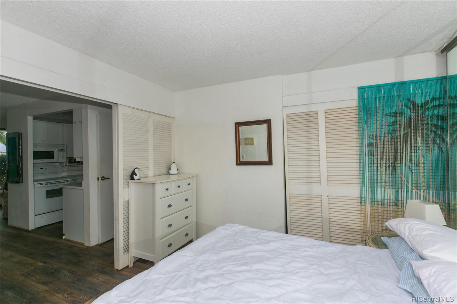 87-561 Farrington Highway  Unit 109