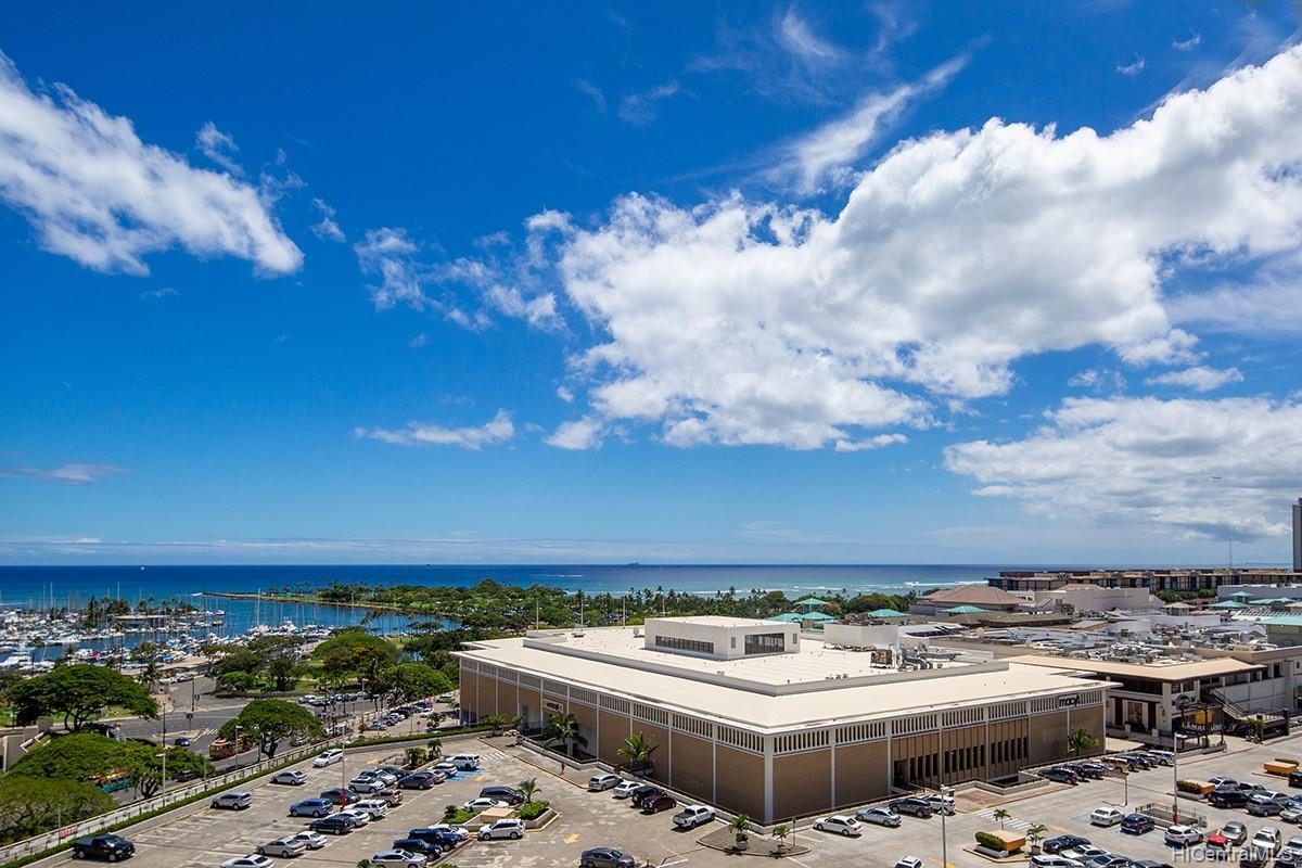 410 Atkinson Drive  Unit 1350