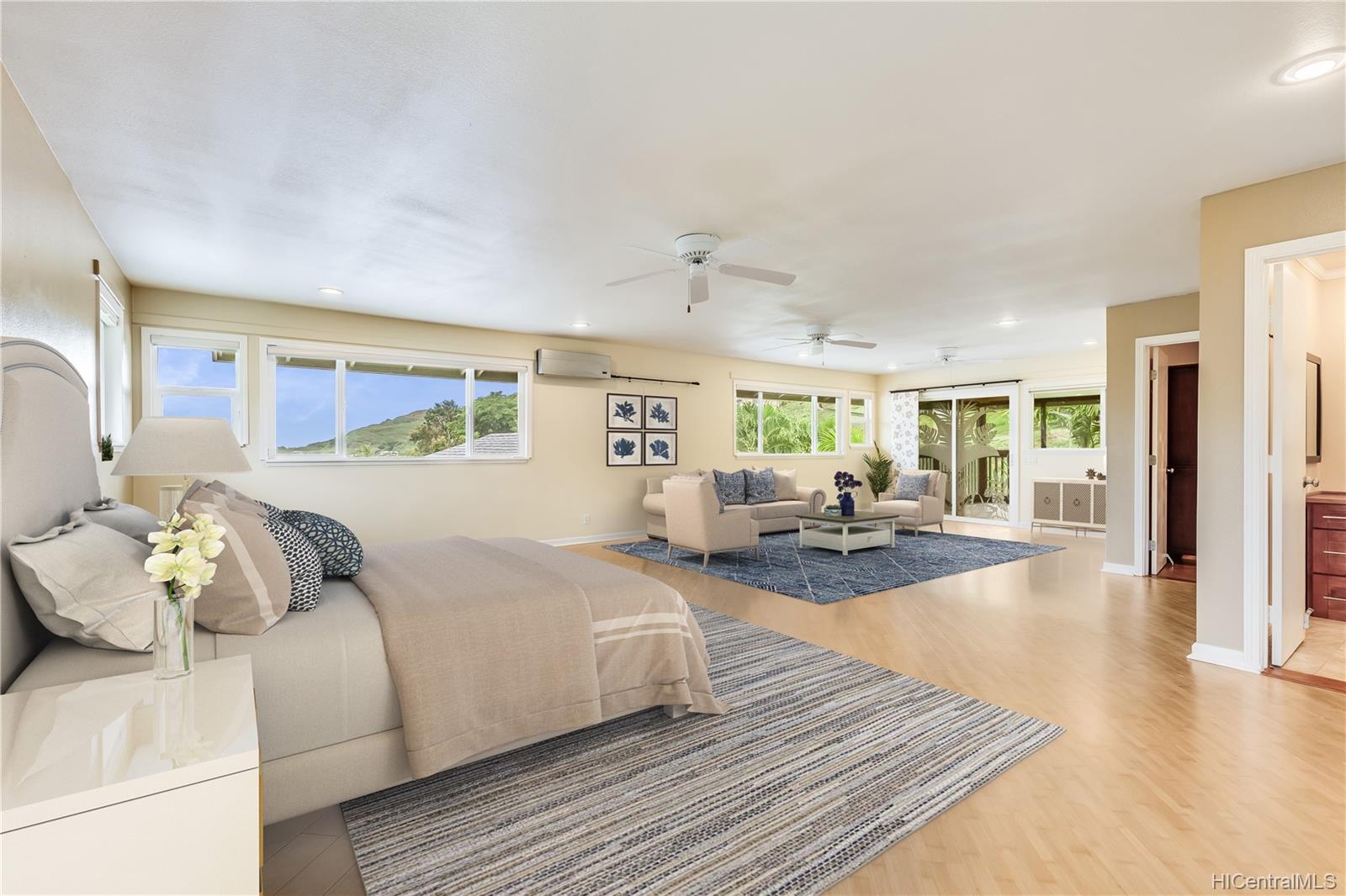 1386 Nanialii Street